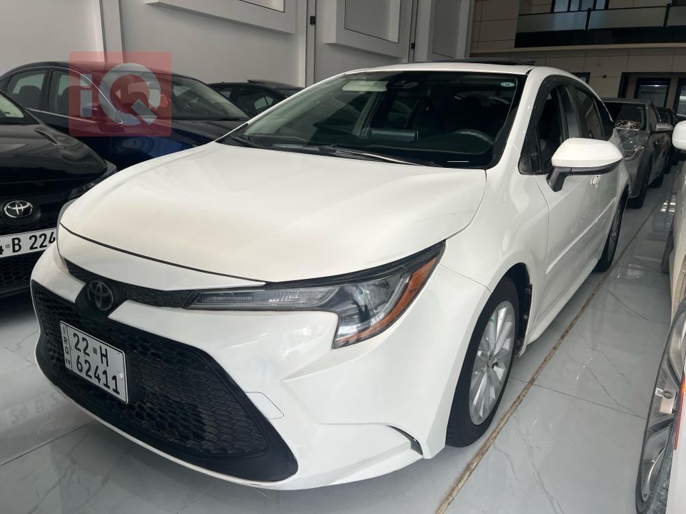 تۆیۆتا کۆرۆلا